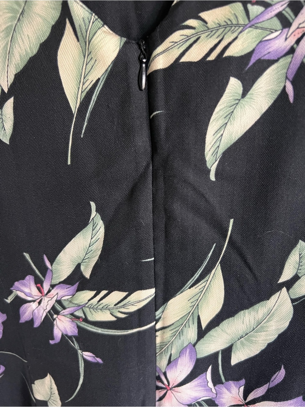 Tommy Bahama Dress Silk Black Floral V-Neck Hawaiian Vacation Resort 12 - Picture 5 of 8